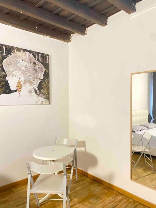 Low-Cost Teatro Romano Apartment Verona Exterior photo